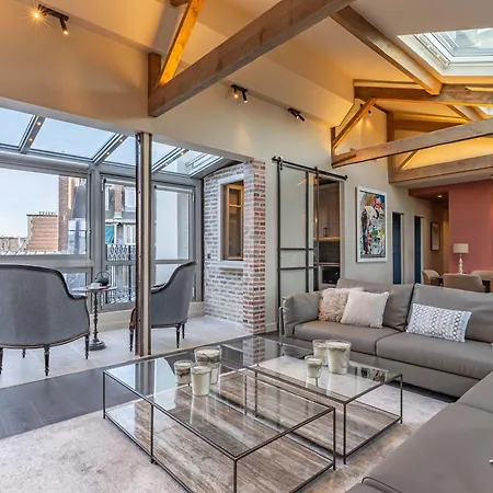 Charming Penthouse With Terrace - Stunning Views